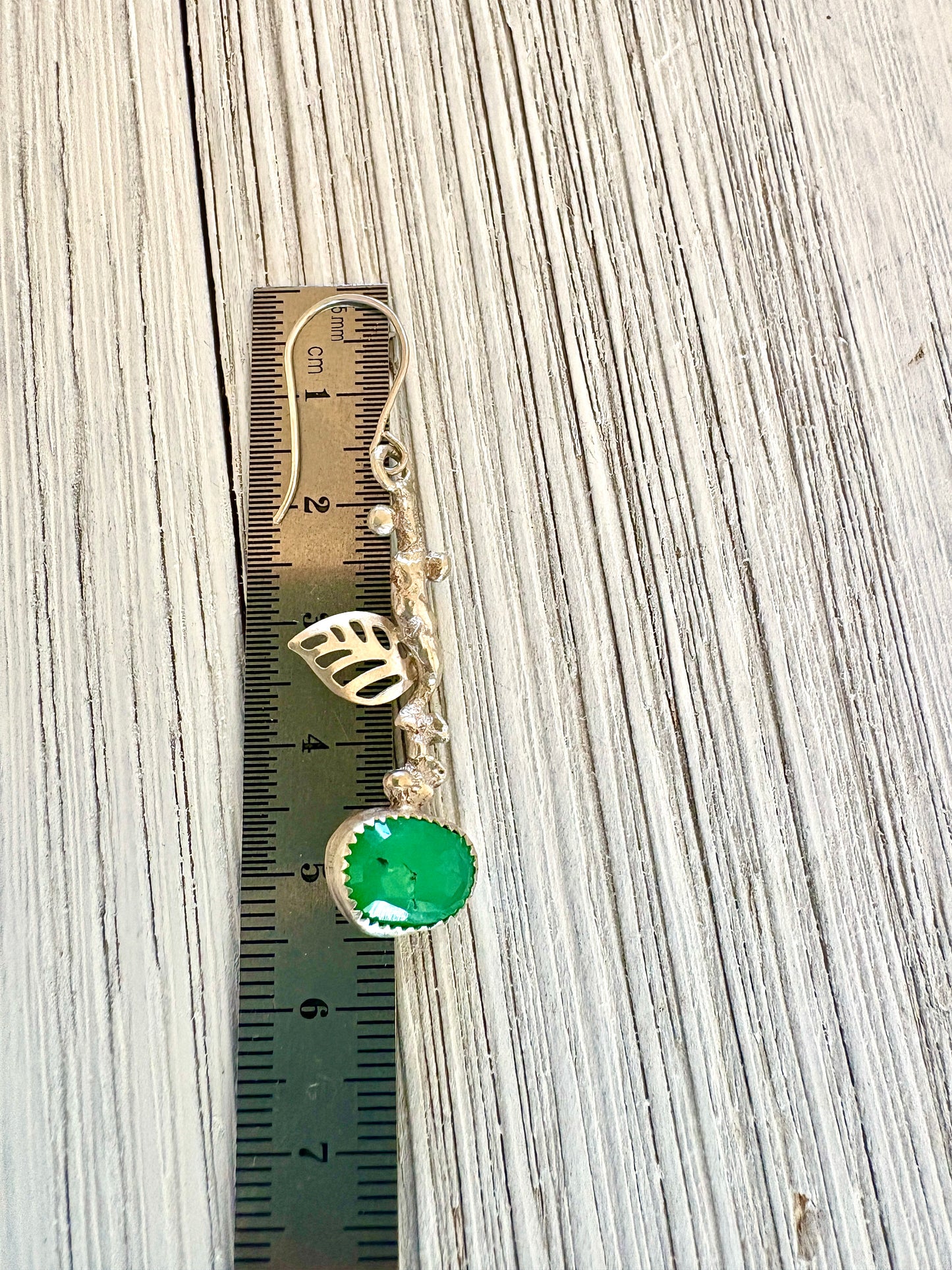 Chrysoprase dainty twig and leaf earrings&nbsp;