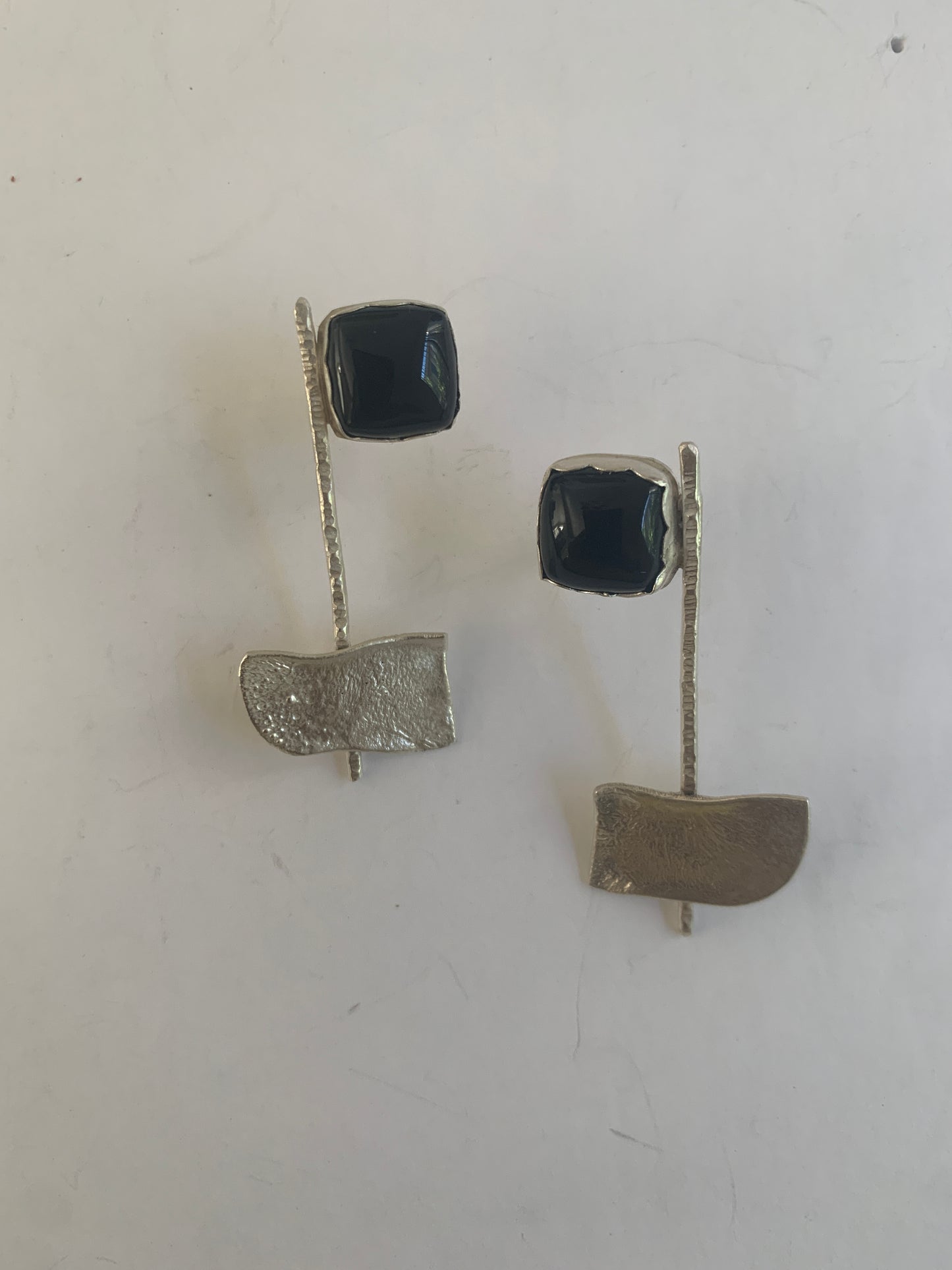 Black onyx and reticulated silver flag earrings